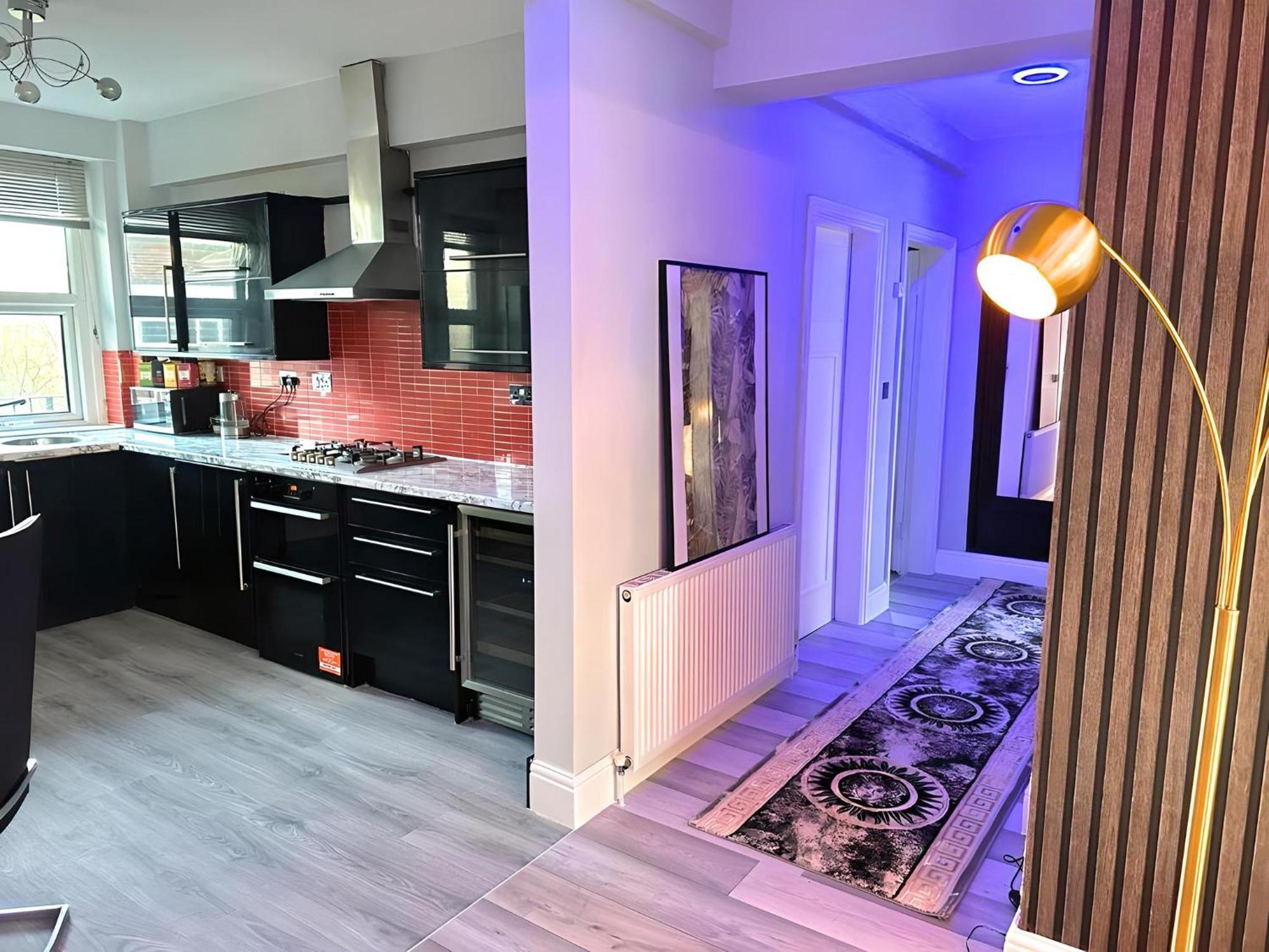 *Luxury 9Ine Lush Jacuzzi Apartment & Balcony* Μπέρμιγχαμ Εξωτερικό φωτογραφία